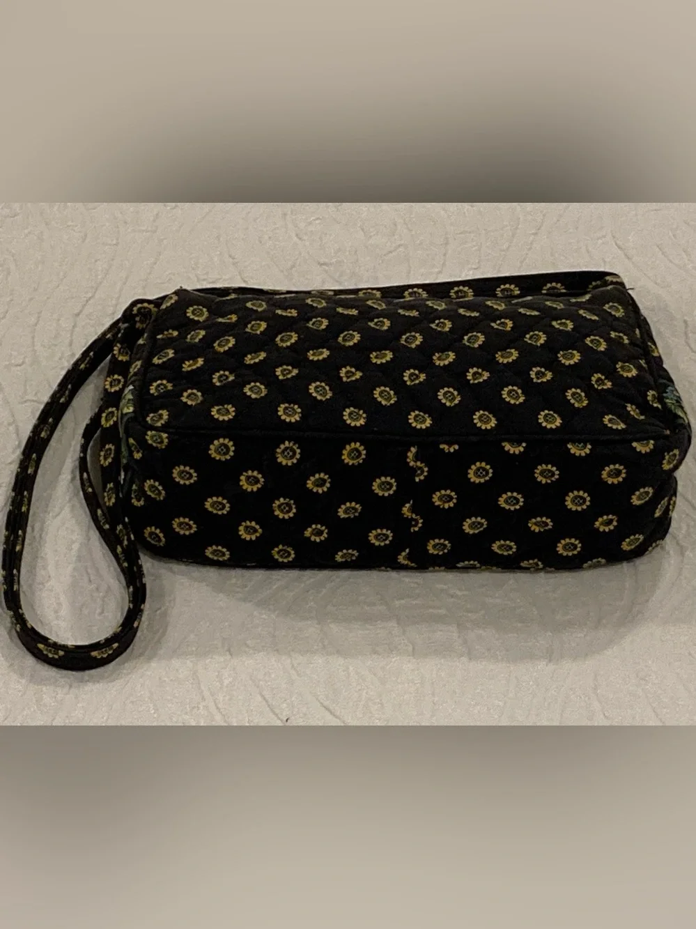 Vera Bradley Amy Sunflower Small Crossbody ShoulderBag Dimensions 9”x6
